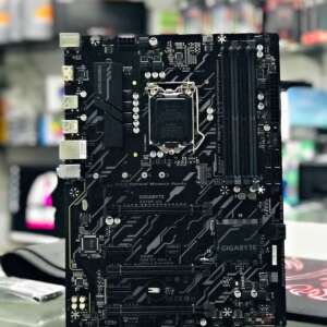 GIGABYTE Z370 MOTHER BOARD